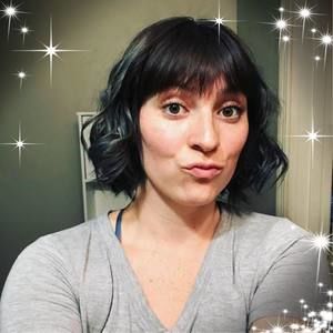 Meet your Posher, Nikki